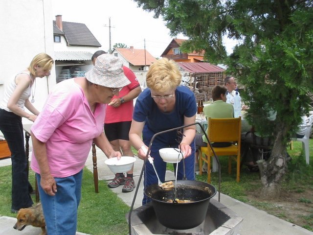 photo024.jpg